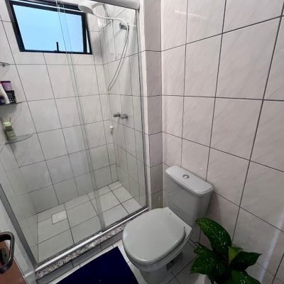 Apartamentos com 84m², 2 quartos, 1 suíte, 1 garagem, no bairro Kobrasol em São José