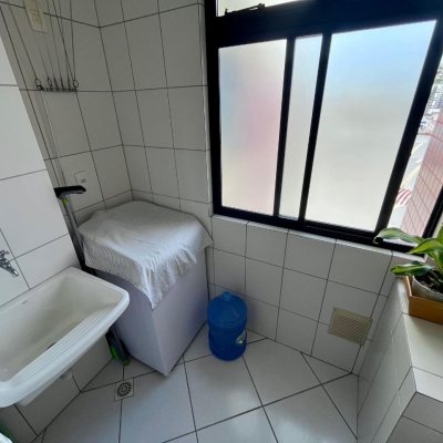 Apartamentos com 84m², 2 quartos, 1 suíte, 1 garagem, no bairro Kobrasol em São José