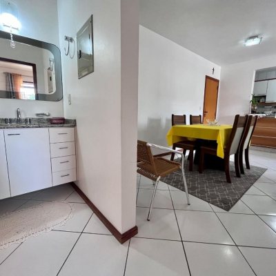 Apartamentos com 84m², 2 quartos, 1 suíte, 1 garagem, no bairro Kobrasol em São José