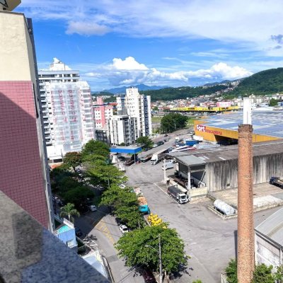 Apartamentos com 84m², 2 quartos, 1 suíte, 1 garagem, no bairro Kobrasol em São José