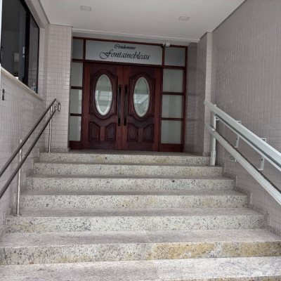 Apartamentos com 83m², 3 quartos, 1 garagem, no bairro Centro em Florianópolis