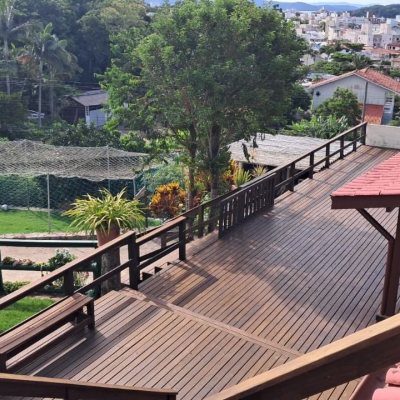 Terreno Comercial/Residencial com 1089m², no bairro Canasvieiras em Florianópolis