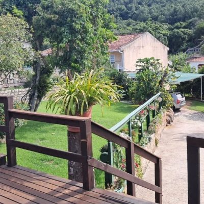 Terreno Comercial/Residencial com 1089m², no bairro Canasvieiras em Florianópolis