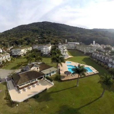 Apartamentos com 46m², 1 quarto, 1 garagem, no bairro Lagoa Da Conceição em Florianópolis