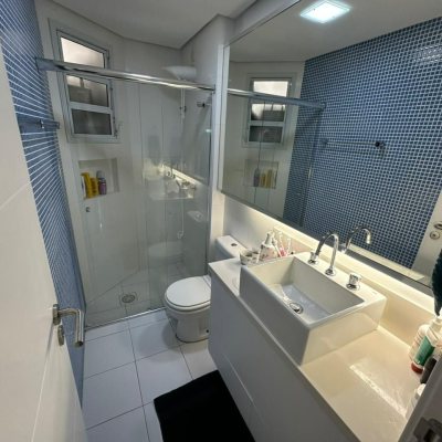 Apartamentos com 94m², 3 quartos, 1 suíte, 2 garagens, no bairro Itacorubi em Florianópolis
