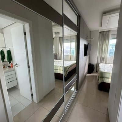 Apartamentos com 94m², 3 quartos, 1 suíte, 2 garagens, no bairro Itacorubi em Florianópolis