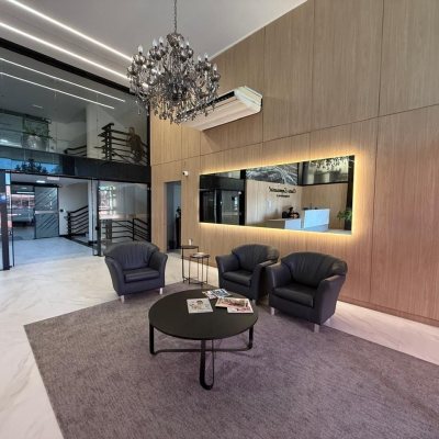 Sala com 531m², 5 garagens, no bairro Centro em Florianópolis