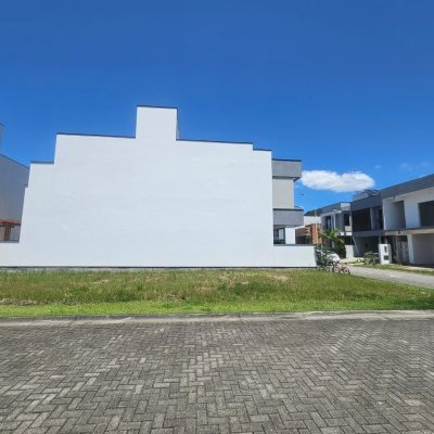 Terrenos Residenciais com 172m², no bairro Beira Rio em Biguaçu