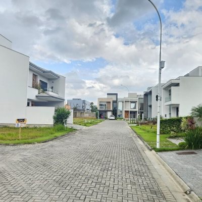 Terrenos Residenciais com 172m², no bairro Beira Rio em Biguaçu