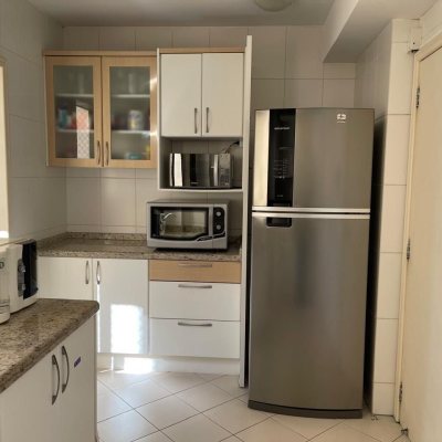 Apartamentos com 107m², 3 quartos, 1 suíte, 1 garagem, no bairro Centro em Florianópolis