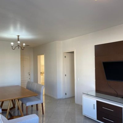 Apartamentos com 107m², 3 quartos, 1 suíte, 1 garagem, no bairro Centro em Florianópolis