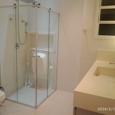 Cobertura com 213m², 3 quartos (sendo 3 suítes), 2 garagens, no bairro Barreiros em São José