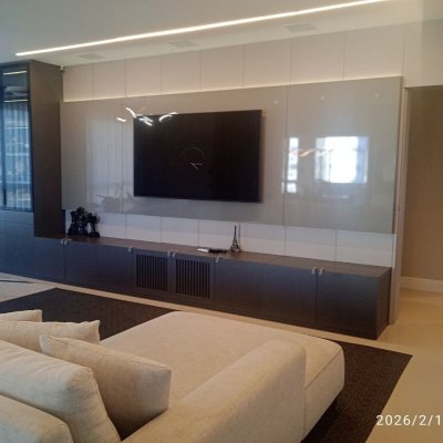 Cobertura com 213m², 3 quartos (sendo 3 suítes), 2 garagens, no bairro Barreiros em São José