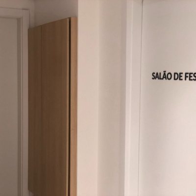 Cobertura com 213m², 3 quartos (sendo 3 suítes), 2 garagens, no bairro Barreiros em São José