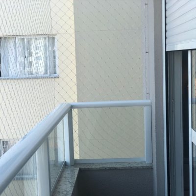 Cobertura com 213m², 3 quartos (sendo 3 suítes), 2 garagens, no bairro Barreiros em São José