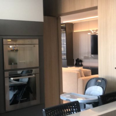 Cobertura com 213m², 3 quartos (sendo 3 suítes), 2 garagens, no bairro Barreiros em São José