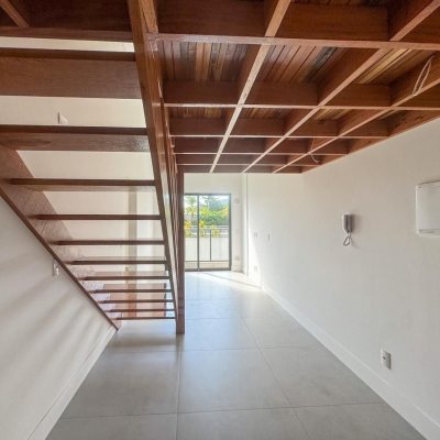 Apartamentos com 73m², 2 quartos (sendo 1 suíte), 1 garagem, no bairro Monte Verde em Florianópolis