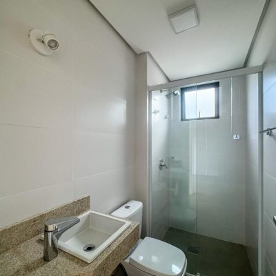 Apartamentos com 74m², 2 quartos (sendo 1 suíte), 1 garagem, no bairro Monte Verde em Florianópolis
