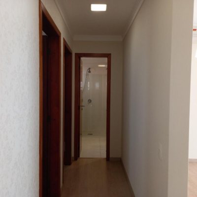 Apartamentos com 110m², 3 quartos, 1 suíte, 2 garagens, no bairro Centro em Florianópolis