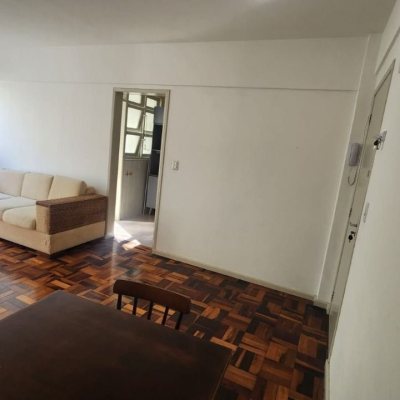 Apartamentos com 67m², 3 quartos, 1 garagem, no bairro Trindade em Florianópolis