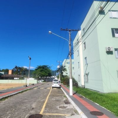 Apartamentos com 67m², 3 quartos, 1 garagem, no bairro Trindade em Florianópolis