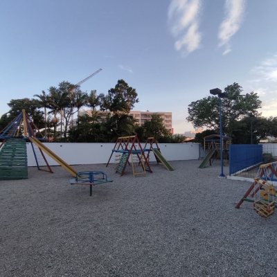 Apartamentos com 63m², 2 quartos, no bairro Praia Comprida em São José