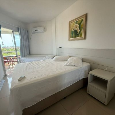 Apartamentos com 42m², 1 quarto, 1 garagem, no bairro Ingleses do Rio Vermelho em Florianópolis