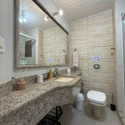 Apartamentos com 42m², 1 quarto, 1 garagem, no bairro Ingleses do Rio Vermelho em Florianópolis