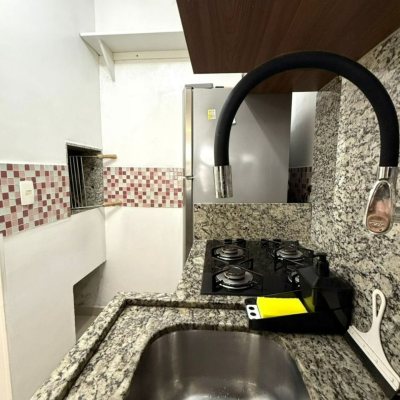 Apartamentos com 42m², 1 quarto, 1 garagem, no bairro Ingleses do Rio Vermelho em Florianópolis