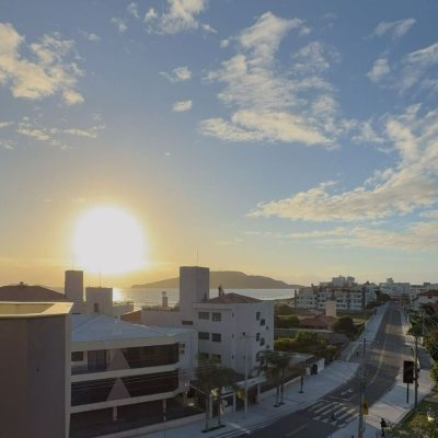 Apartamentos com 42m², 1 quarto, 1 garagem, no bairro Ingleses do Rio Vermelho em Florianópolis