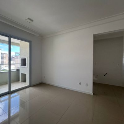 Apartamentos com 68m², 2 quartos (sendo 1 suíte), 2 garagens, no bairro Abraão em Florianópolis