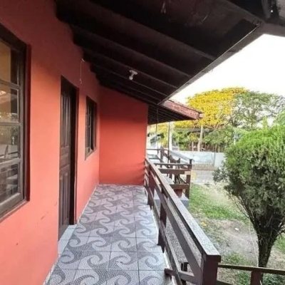 Apartamentos com 330m², 8 quartos, 8 garagens, no bairro Campeche em Florianópolis