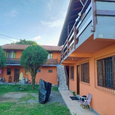 Apartamentos com 330m², 8 quartos, 8 garagens, no bairro Campeche em Florianópolis