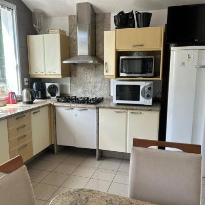 Casa Residencial/Comercial com 400m², 4 garagens, no bairro Centro em Florianópolis