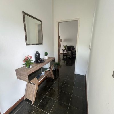 Casa Residencial/Comercial com 400m², 4 garagens, no bairro Centro em Florianópolis