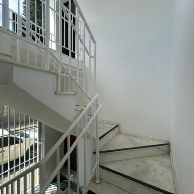 Casa Residencial/Comercial com 400m², 4 garagens, no bairro Centro em Florianópolis
