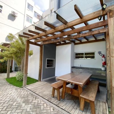Apartamentos com 66m², 3 quartos, 1 garagem, no bairro Trindade em Florianópolis