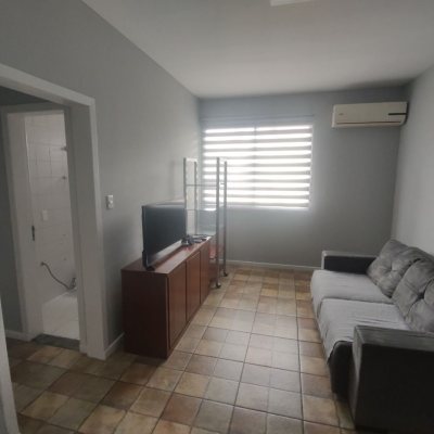 Apartamentos com 76m², 2 quartos, no bairro Centro em Florianópolis