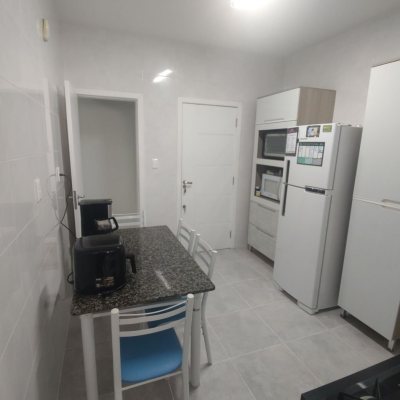 Apartamentos com 76m², 2 quartos, no bairro Centro em Florianópolis