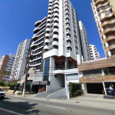 Apartamentos com 56m², 1 quarto, 1 garagem, no bairro Agronômica em Florianópolis