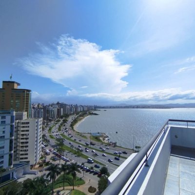 Apartamentos com 56m², 1 quarto, 1 garagem, no bairro Agronômica em Florianópolis