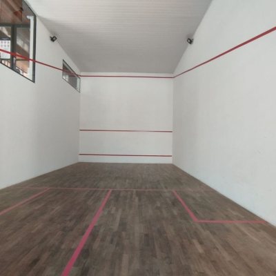 Apartamentos com 56m², 1 quarto, 1 garagem, no bairro Agronômica em Florianópolis