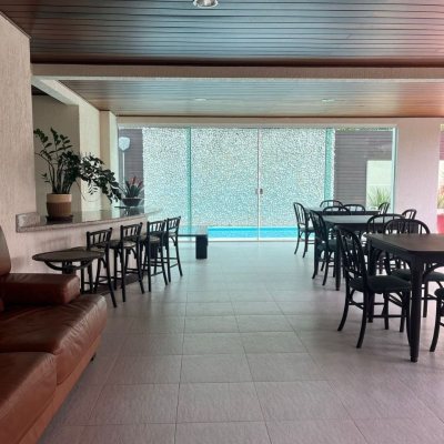 Apartamentos com 128m², 3 quartos (sendo 1 suíte), 2 garagens, no bairro Lagoa da Conceição em Florianópolis