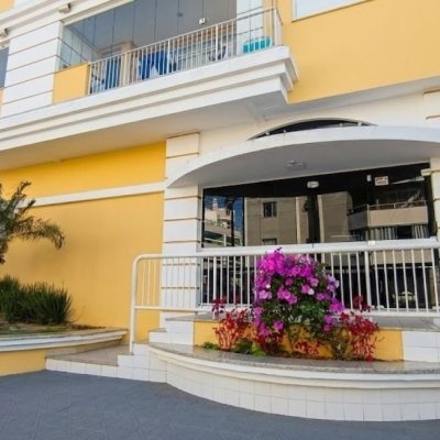 Cobertura com 154m², 3 quartos, 2 garagens, no bairro Canasvieiras em Florianópolis