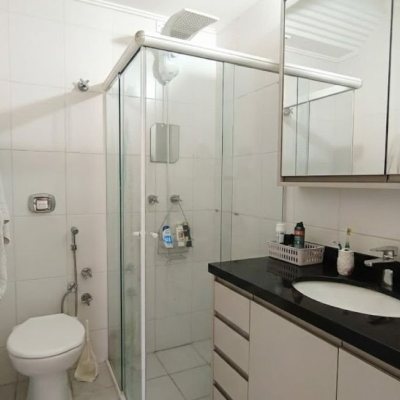 Cobertura com 154m², 3 quartos, 2 garagens, no bairro Canasvieiras em Florianópolis