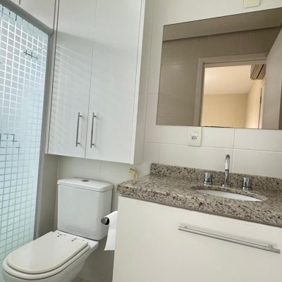 Apartamentos com 68m², 2 quartos (sendo 2 suítes), 1 garagem, no bairro Trindade em Florianópolis
