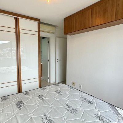 Apartamentos com 68m², 2 quartos (sendo 2 suítes), 1 garagem, no bairro Trindade em Florianópolis