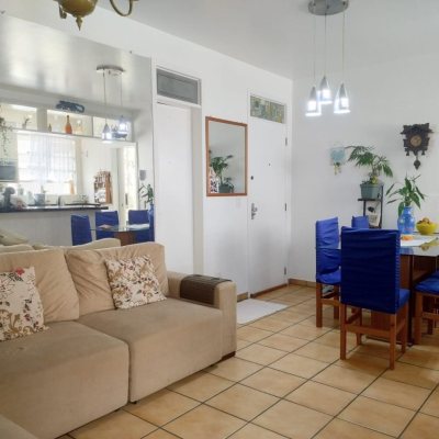 Apartamentos com 79m², 2 quartos, 2 garagens, no bairro Canasvieiras em Florianópolis