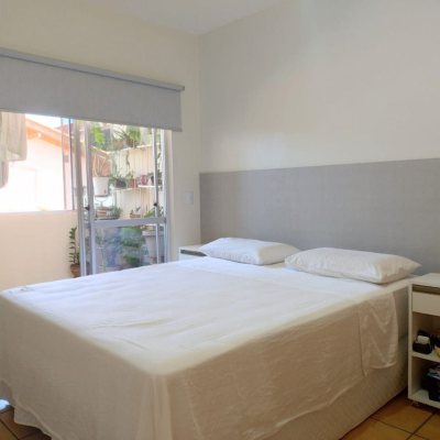 Apartamentos com 79m², 2 quartos, 2 garagens, no bairro Canasvieiras em Florianópolis