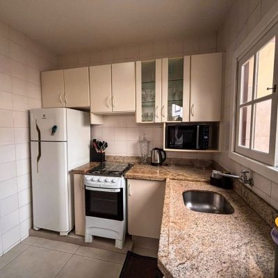 Sobrado Residencial com 100m², 3 quartos, 1 garagem, no bairro Ingleses do Rio Vermelho em Florianópolis
